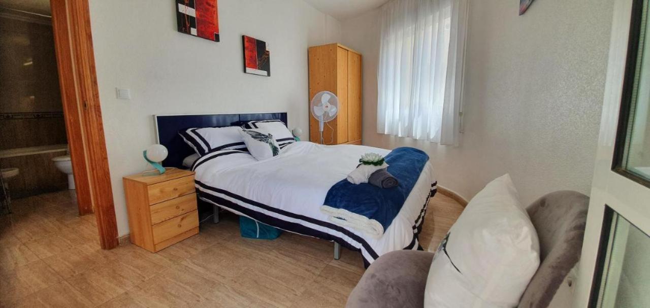 Harbour View - 2 Bed Apt - Torrevieja Lägenhet Exteriör bild